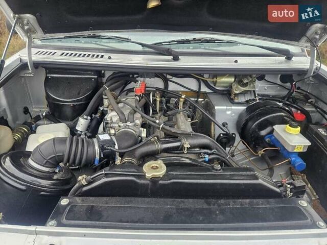 Серый УАЗ 3163, объемом двигателя 2.69 л и пробегом 29 тыс. км за 6900 $, фото 63 на Automoto.ua