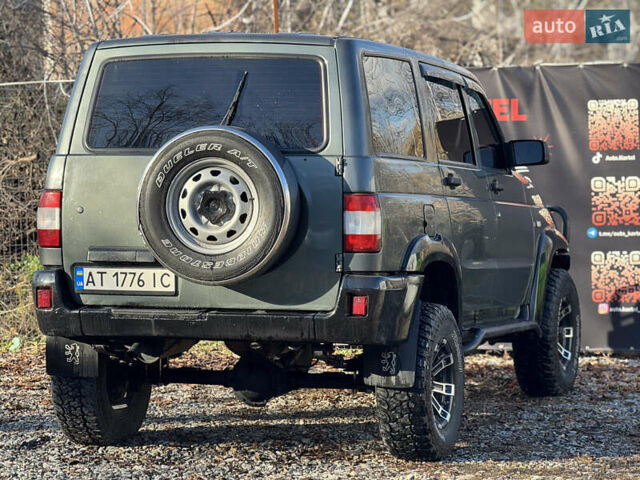 Сірий УАЗ 3163, об'ємом двигуна 2.7 л та пробігом 75 тис. км за 6299 $, фото 8 на Automoto.ua