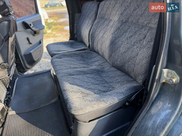 Сірий УАЗ 3163, об'ємом двигуна 2.7 л та пробігом 75 тис. км за 6299 $, фото 27 на Automoto.ua