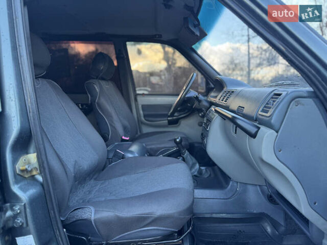 Сірий УАЗ 3163, об'ємом двигуна 2.7 л та пробігом 75 тис. км за 6299 $, фото 17 на Automoto.ua