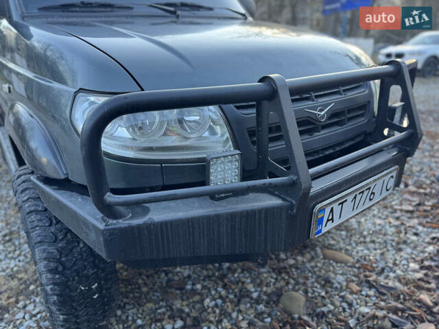 Сірий УАЗ 3163, об'ємом двигуна 2.7 л та пробігом 75 тис. км за 6299 $, фото 16 на Automoto.ua