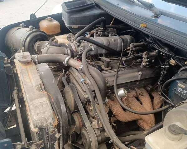 Зеленый УАЗ 3163, объемом двигателя 2.7 л и пробегом 85 тыс. км за 3100 $, фото 3 на Automoto.ua