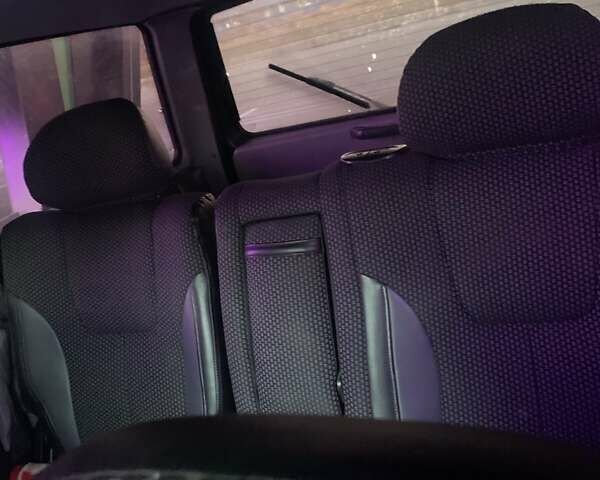 Зеленый УАЗ 3163, объемом двигателя 2.69 л и пробегом 200 тыс. км за 4200 $, фото 5 на Automoto.ua