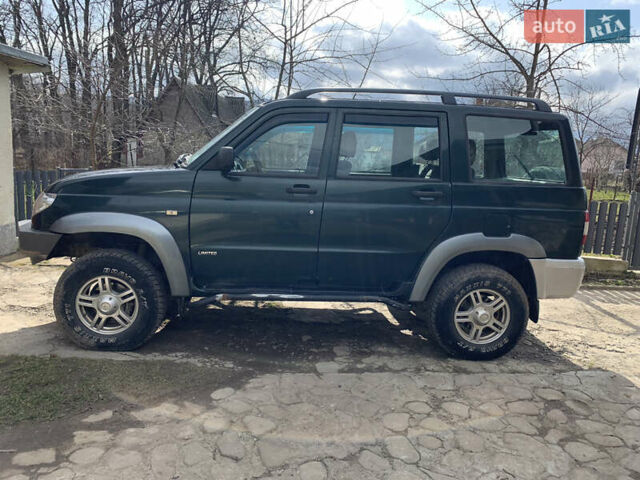 Зеленый УАЗ 3163, объемом двигателя 2.7 л и пробегом 274 тыс. км за 4500 $, фото 1 на Automoto.ua