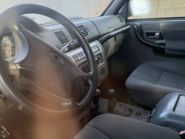 Чорний УАЗ 3163 Patriot, об'ємом двигуна 2.7 л та пробігом 200 тис. км за 2700 $, фото 4 на Automoto.ua