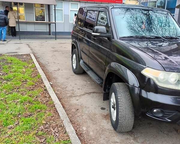 Черный УАЗ 3163 Patriot, объемом двигателя 2.69 л и пробегом 107 тыс. км за 9000 $, фото 25 на Automoto.ua