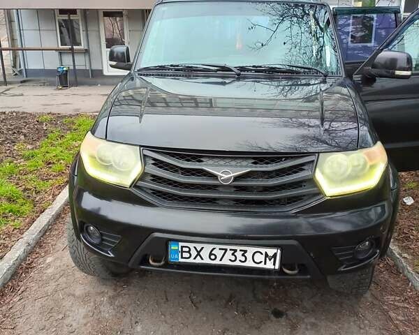 Черный УАЗ 3163 Patriot, объемом двигателя 2.69 л и пробегом 107 тыс. км за 9000 $, фото 8 на Automoto.ua