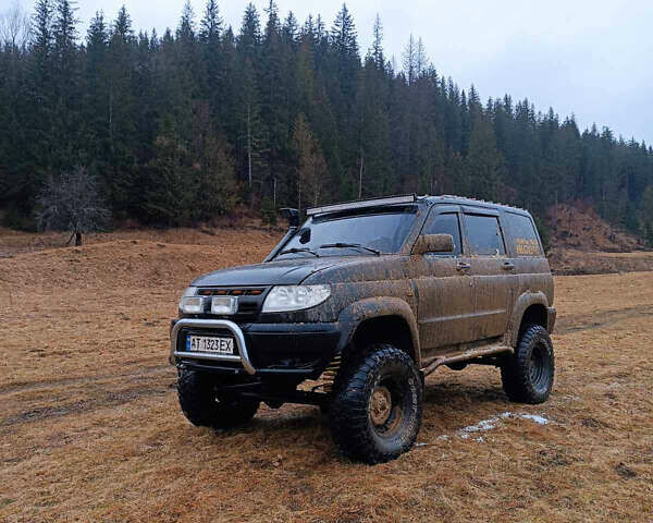 Черный УАЗ 3163 Patriot, объемом двигателя 2.69 л и пробегом 142 тыс. км за 5900 $, фото 1 на Automoto.ua