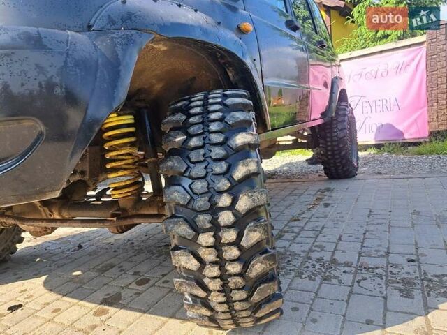 Черный УАЗ 3163 Patriot, объемом двигателя 2.69 л и пробегом 100 тыс. км за 3999 $, фото 2 на Automoto.ua
