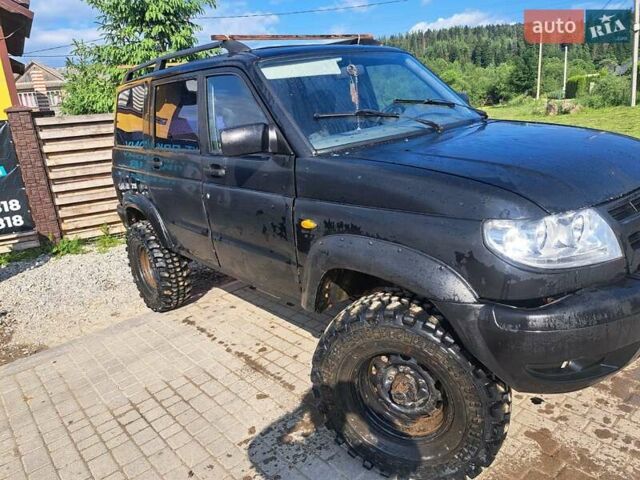 Черный УАЗ 3163 Patriot, объемом двигателя 2.69 л и пробегом 100 тыс. км за 3999 $, фото 4 на Automoto.ua