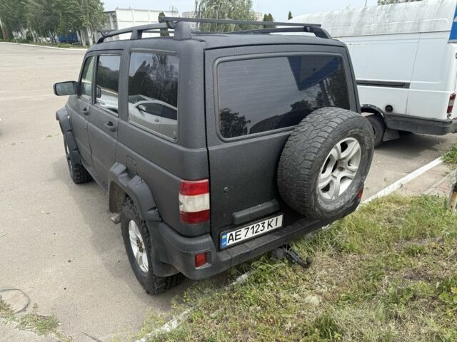 Черный УАЗ 3163 Patriot, объемом двигателя 2.7 л и пробегом 122 тыс. км за 5000 $, фото 2 на Automoto.ua