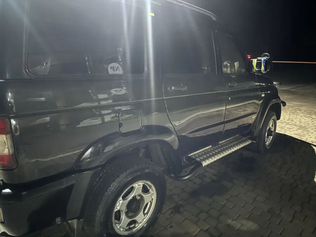 Черный УАЗ 3163 Patriot, объемом двигателя 2.7 л и пробегом 80 тыс. км за 3000 $, фото 2 на Automoto.ua