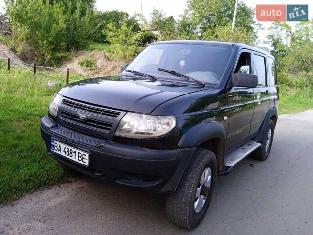 Черный УАЗ 3163 Patriot, объемом двигателя 2.7 л и пробегом 297 тыс. км за 6600 $, фото 1 на Automoto.ua