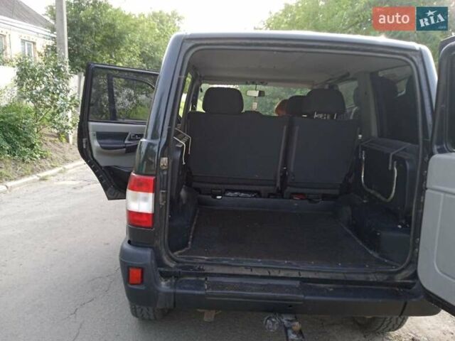 Черный УАЗ 3163 Patriot, объемом двигателя 2.7 л и пробегом 297 тыс. км за 6600 $, фото 4 на Automoto.ua