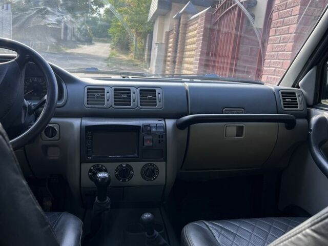 Черный УАЗ 3163 Patriot, объемом двигателя 2.7 л и пробегом 2 тыс. км за 2640 $, фото 5 на Automoto.ua