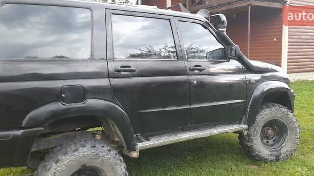 Черный УАЗ 3163 Patriot, объемом двигателя 2.69 л и пробегом 230 тыс. км за 4300 $, фото 6 на Automoto.ua
