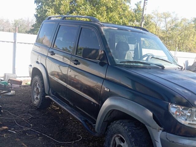Чорний УАЗ 3163 Patriot, об'ємом двигуна 2.7 л та пробігом 180 тис. км за 2427 $, фото 4 на Automoto.ua