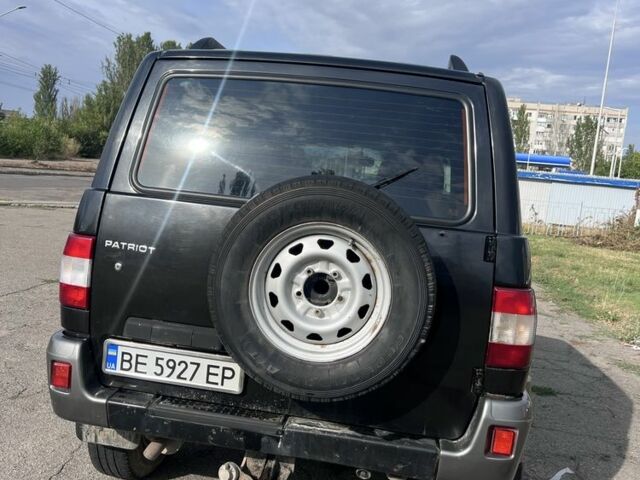 Черный УАЗ 3163 Patriot, объемом двигателя 2.7 л и пробегом 2 тыс. км за 2640 $, фото 2 на Automoto.ua