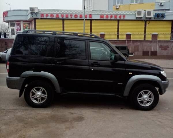 Черный УАЗ 3163 Patriot, объемом двигателя 2.7 л и пробегом 103 тыс. км за 6500 $, фото 2 на Automoto.ua