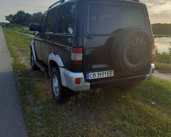 Черный УАЗ 3163 Patriot, объемом двигателя 2.7 л и пробегом 260 тыс. км за 5300 $, фото 1 на Automoto.ua