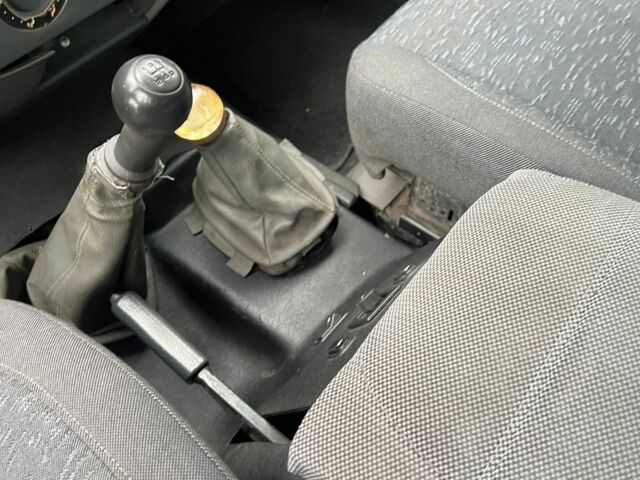 Черный УАЗ 3163 Patriot, объемом двигателя 2.7 л и пробегом 150 тыс. км за 3000 $, фото 3 на Automoto.ua