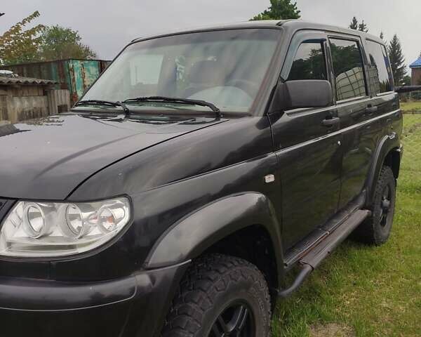 Чорний УАЗ 3163 Patriot, об'ємом двигуна 2.7 л та пробігом 178 тис. км за 4600 $, фото 2 на Automoto.ua