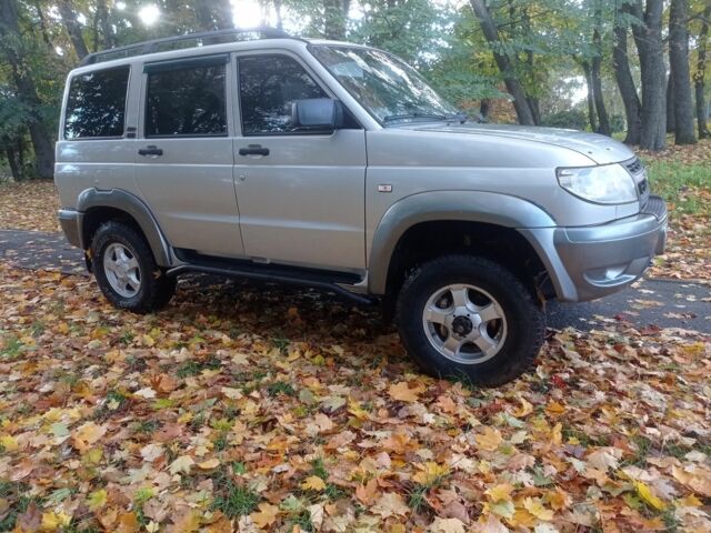 УАЗ 3163 Patriot 2006 в Бобровице на Automoto.ua Серый УАЗ 3163 Patriot, объемом двигателя 3 л и пробегом 13 тыс. км за 4300 $, фото 5 на Automoto.ua