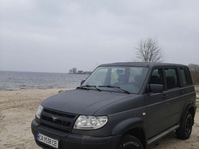 Сірий УАЗ 3163 Patriot, об'ємом двигуна 2.7 л та пробігом 100 тис. км за 5400 $, фото 2 на Automoto.ua