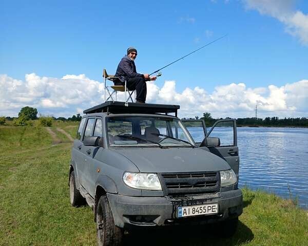 Сірий УАЗ 3163 Patriot, об'ємом двигуна 2.69 л та пробігом 322 тис. км за 4444 $, фото 3 на Automoto.ua