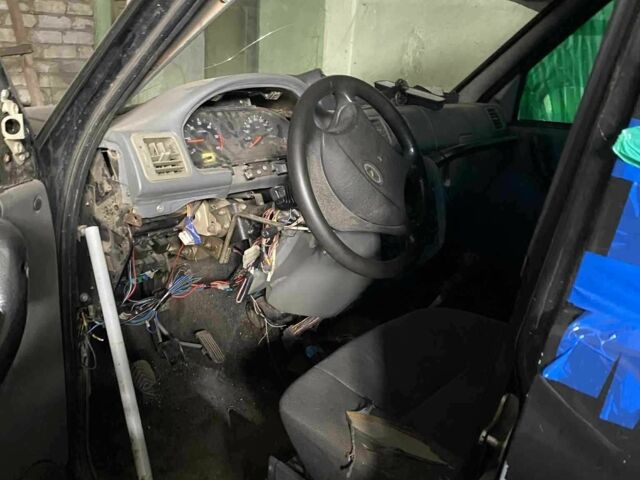 УАЗ 3163 Patriot 2007 в Харькове на Automoto.ua Синий УАЗ 3163 Patriot, объемом двигателя 2.7 л и пробегом 222 тыс. км за 839 $, фото 5 на Automoto.ua