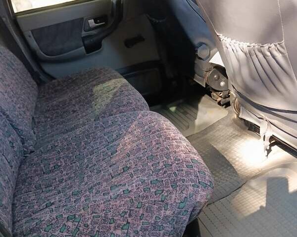 Зеленый УАЗ 3163 Patriot, объемом двигателя 2.69 л и пробегом 180 тыс. км за 3700 $, фото 3 на Automoto.ua