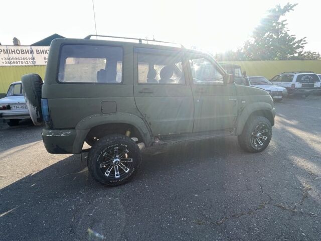 УАЗ 3163 Patriot 2005 в Краматорске на Automoto.ua Зеленый УАЗ 3163 Patriot, объемом двигателя 2.7 л и пробегом 150 тыс. км за 2417 $, фото 3 на Automoto.ua