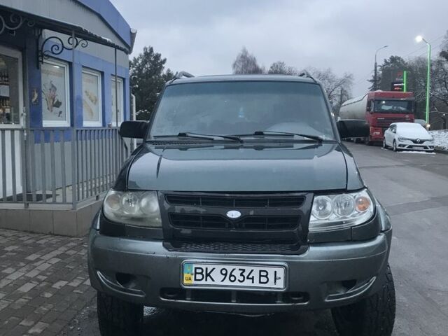 Зеленый УАЗ 3163 Patriot, объемом двигателя 2.7 л и пробегом 170 тыс. км за 2900 $, фото 1 на Automoto.ua