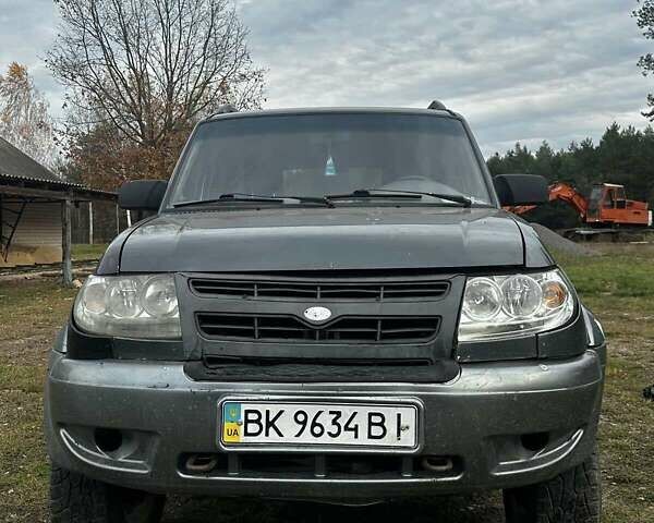 Зелений УАЗ 3163 Patriot, об'ємом двигуна 2.69 л та пробігом 170 тис. км за 2500 $, фото 5 на Automoto.ua