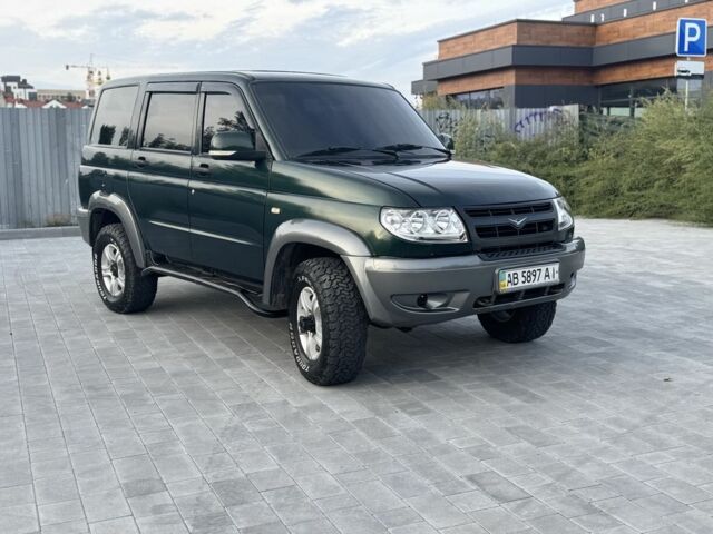 Зеленый УАЗ 3163 Patriot, объемом двигателя 2.7 л и пробегом 135 тыс. км за 4500 $, фото 3 на Automoto.ua