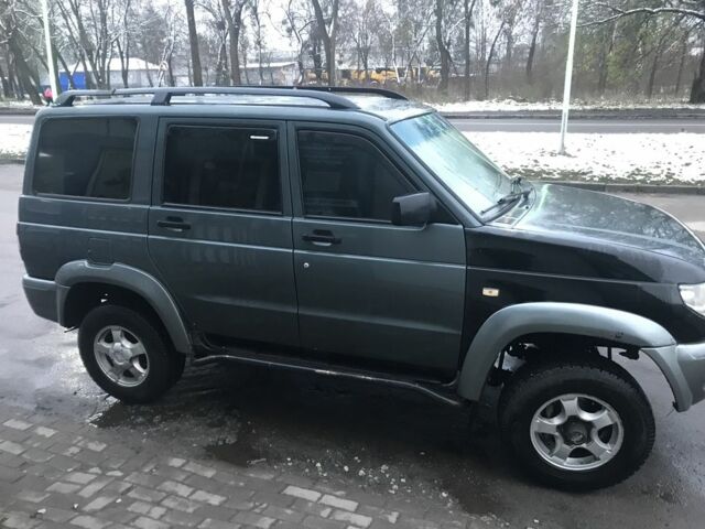 Зеленый УАЗ 3163 Patriot, объемом двигателя 2.7 л и пробегом 170 тыс. км за 2900 $, фото 6 на Automoto.ua