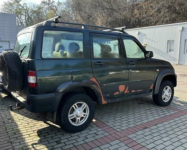 Зеленый УАЗ 3163 Patriot, объемом двигателя 2.69 л и пробегом 100 тыс. км за 6000 $, фото 7 на Automoto.ua