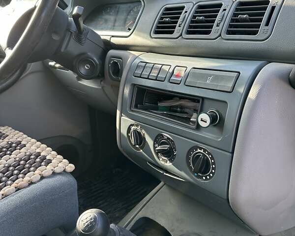 Зеленый УАЗ 3163 Patriot, объемом двигателя 2.69 л и пробегом 100 тыс. км за 6000 $, фото 22 на Automoto.ua