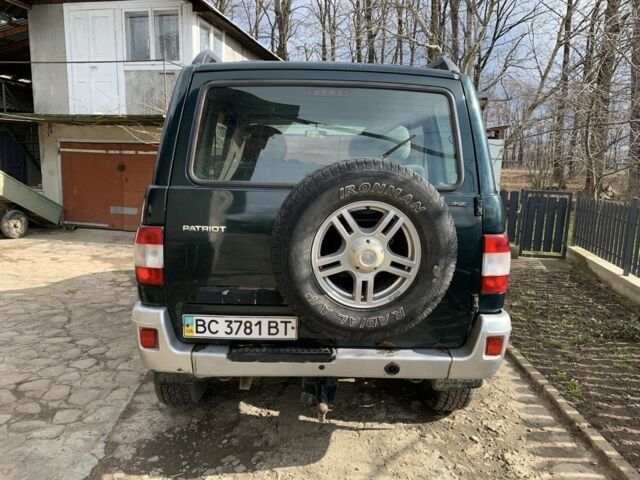 Зеленый УАЗ 3163 Patriot, объемом двигателя 2.7 л и пробегом 287 тыс. км за 4500 $, фото 2 на Automoto.ua