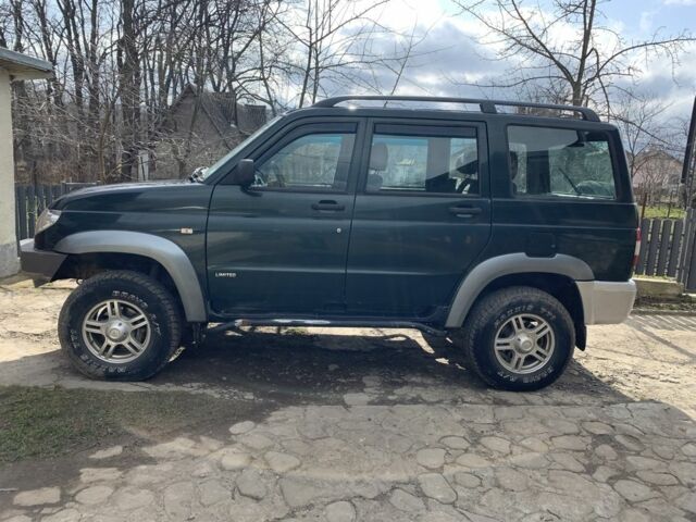 Зеленый УАЗ 3163 Patriot, объемом двигателя 2.7 л и пробегом 287 тыс. км за 4500 $, фото 1 на Automoto.ua