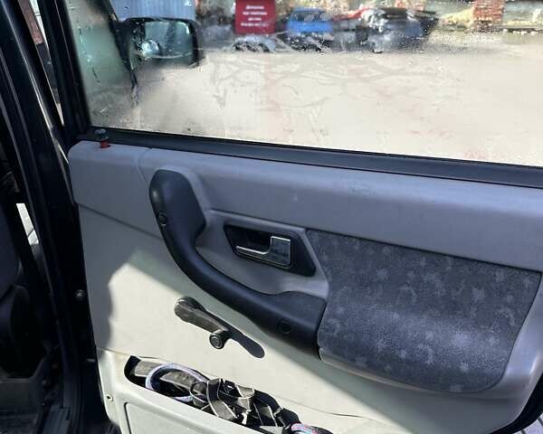 Зеленый УАЗ 3163 Patriot, объемом двигателя 2.69 л и пробегом 100 тыс. км за 6000 $, фото 16 на Automoto.ua