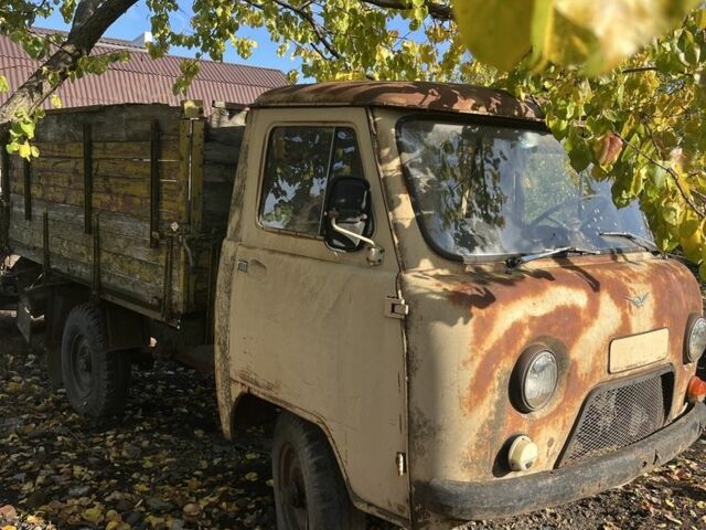 Бежевый УАЗ 3303, объемом двигателя 2.4 л и пробегом 100 тыс. км за 572 $, фото 1 на Automoto.ua