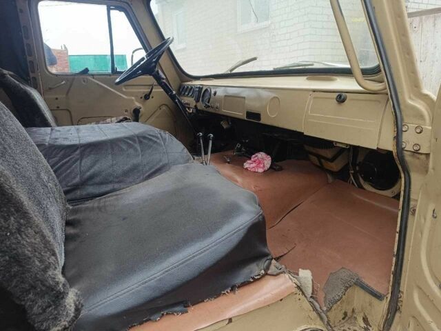 Бежевий УАЗ 3303, об'ємом двигуна 2.4 л та пробігом 30 тис. км за 1609 $, фото 5 на Automoto.ua