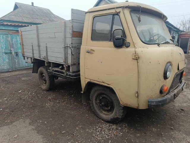 Бежевий УАЗ 3303, об'ємом двигуна 2.4 л та пробігом 30 тис. км за 1609 $, фото 2 на Automoto.ua