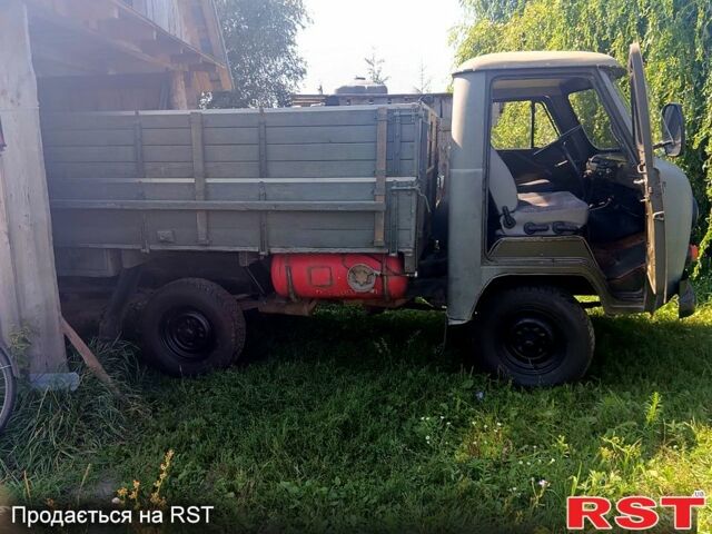 УАЗ 3303, объемом двигателя 2.4 л и пробегом 100 тыс. км за 2400 $, фото 2 на Automoto.ua
