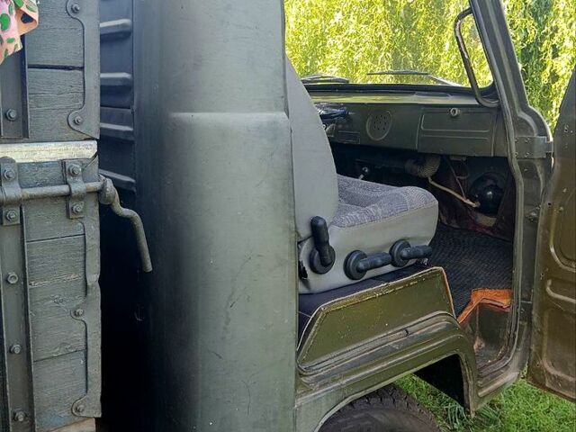 УАЗ 3303, объемом двигателя 2.4 л и пробегом 100 тыс. км за 2400 $, фото 6 на Automoto.ua