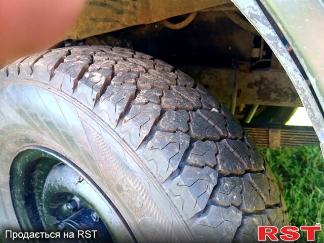 УАЗ 3303, объемом двигателя 2.4 л и пробегом 100 тыс. км за 2400 $, фото 3 на Automoto.ua