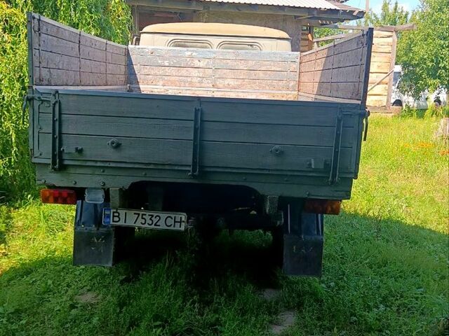 УАЗ 3303, объемом двигателя 2.4 л и пробегом 100 тыс. км за 2400 $, фото 2 на Automoto.ua