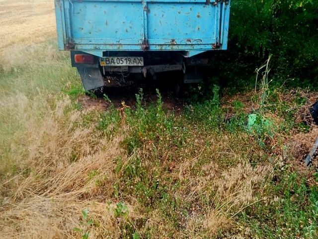 УАЗ 3303, об'ємом двигуна 2.4 л та пробігом 0 тис. км за 1700 $, фото 1 на Automoto.ua