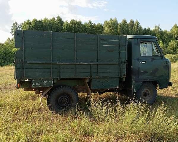 УАЗ 3303, объемом двигателя 2.4 л и пробегом 67 тыс. км за 1550 $, фото 1 на Automoto.ua